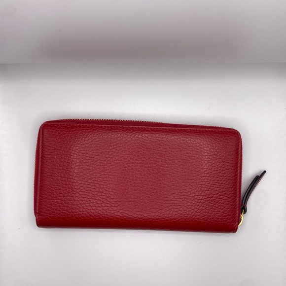 Gucci Marmont Red Pebbled Calfskin Leather - Picture 3 of 13